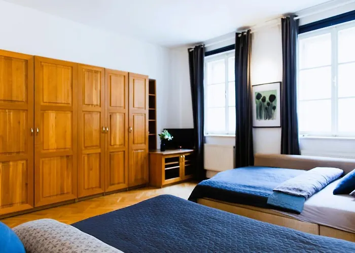 Fantom 4* Praga