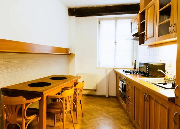 Fantom Ξενοδοχείο 4*